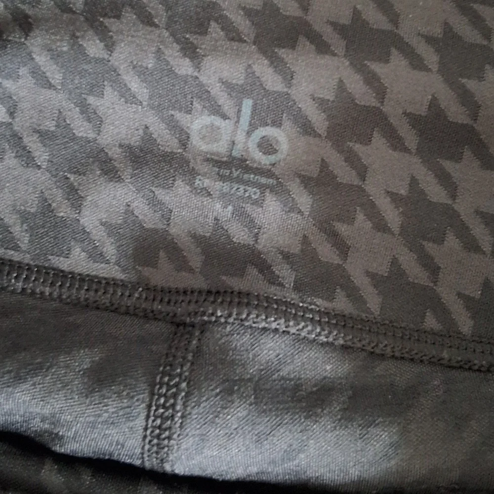Alo M High Waist Houndstooth Leggings Grey Black Side Stripe Yoga Pants Gorpcore